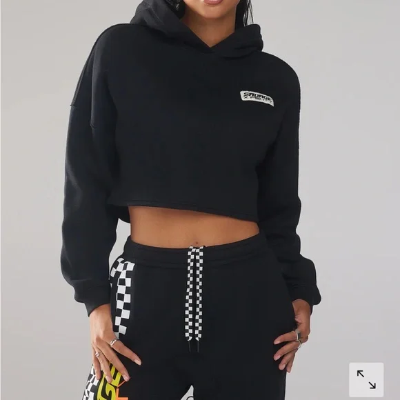 TWO SAVAGE FENTY CROPPED HOODIES - Picture 3 of 4